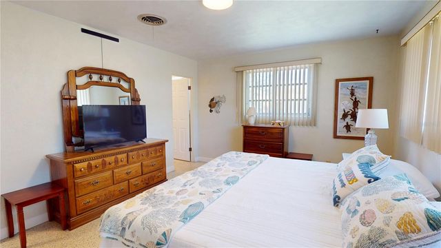 1950 GOLFVIEW BOULEVARD, South Daytona, FL 32119