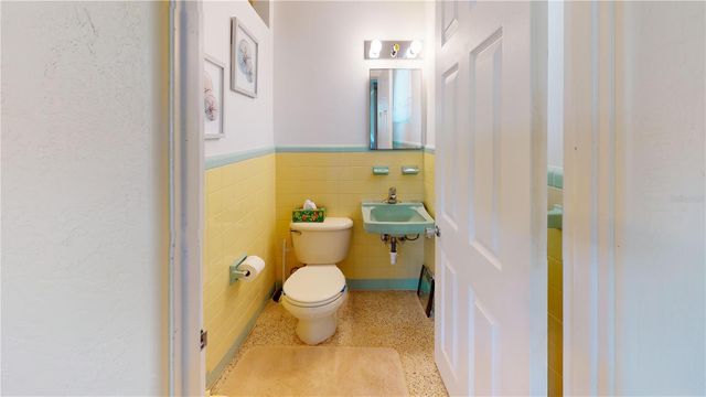 1950 GOLFVIEW BOULEVARD, South Daytona, FL 32119