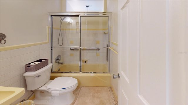 1950 GOLFVIEW BOULEVARD, South Daytona, FL 32119