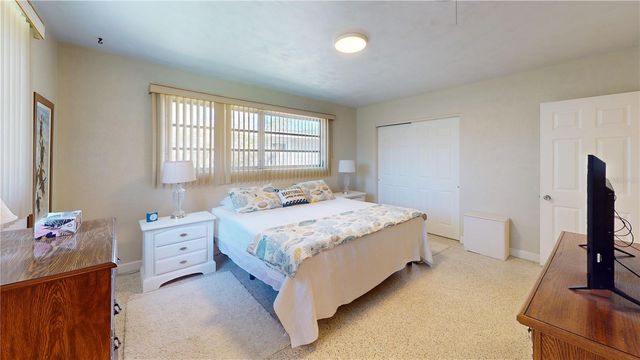 1950 GOLFVIEW BOULEVARD, South Daytona, FL 32119