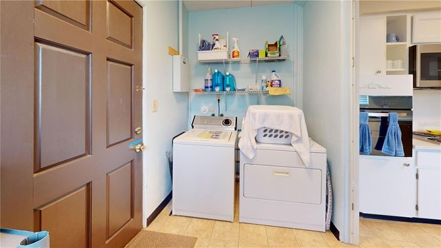 1950 GOLFVIEW BOULEVARD, South Daytona, FL 32119