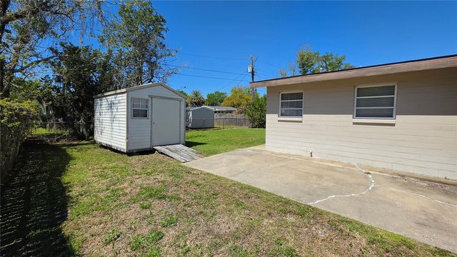 1950 GOLFVIEW BOULEVARD, South Daytona, FL 32119