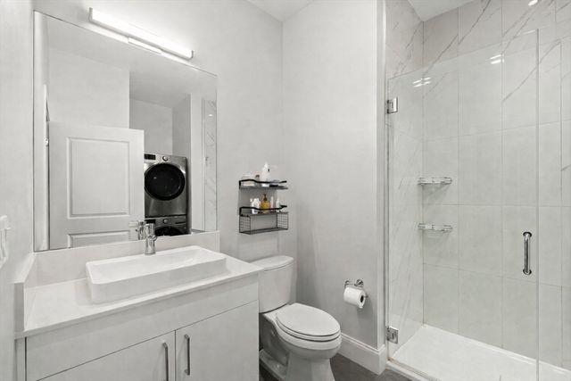 205 Maverick Street 507, Boston, MA 02128