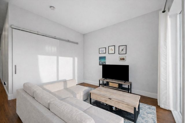 205 Maverick Street 507, Boston, MA 02128