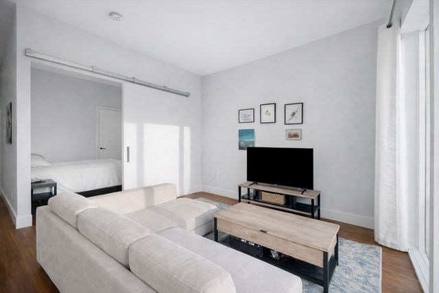 205 Maverick Street 507, Boston, MA 02128