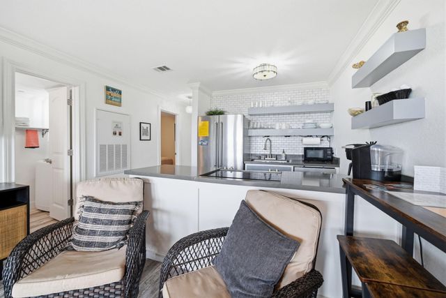 6300 Seawall Boulevard 8103, Galveston, TX 77551