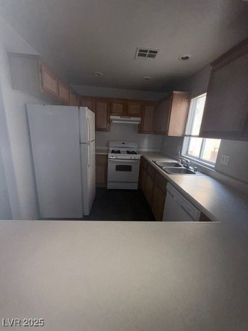 4067 Halfmoon Bay Drive, Las Vegas, NV 89115