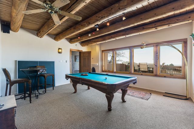 18 Cedar Hill Road NE, Albuquerque, NM 87122