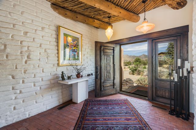 18 Cedar Hill Road NE, Albuquerque, NM 87122