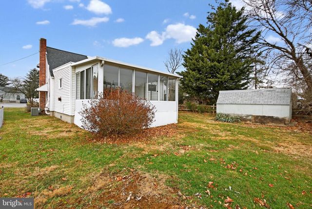 2527 N GEORGE ST, York, PA 17406