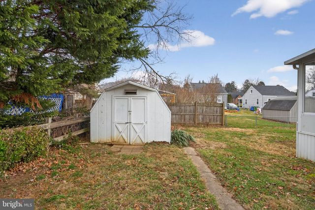 2527 N GEORGE ST, York, PA 17406