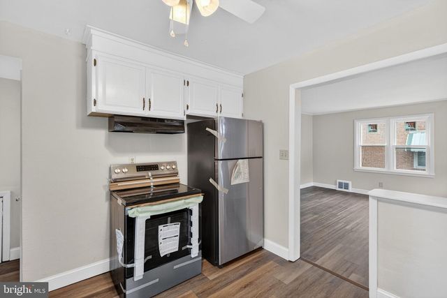 2527 N GEORGE ST, York, PA 17406