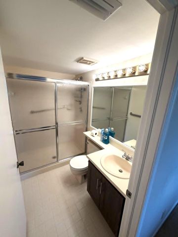 4688 E Lucerne Lakes Blvd Boulevard E 104, Lake Worth, FL 33467