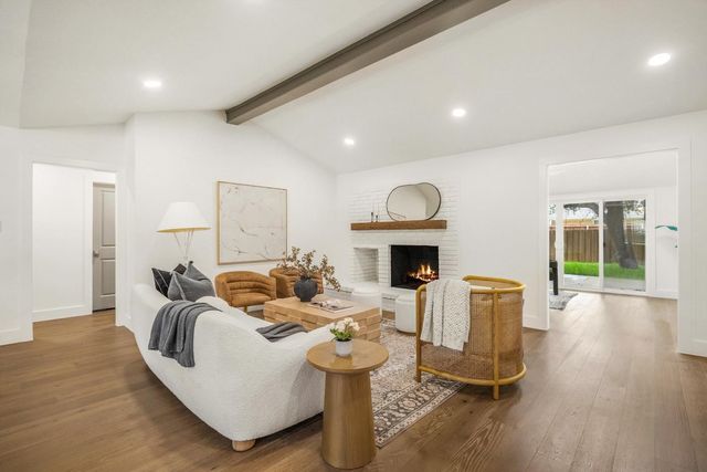 6214 Glennox Lane, Dallas, TX 75214