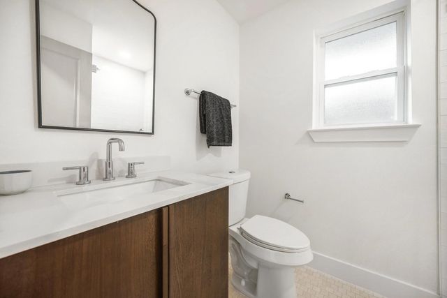 6214 Glennox Lane, Dallas, TX 75214