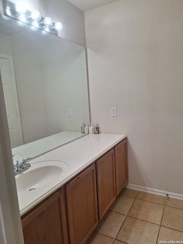 2606 Grayson Way, San Antonio, TX 78232