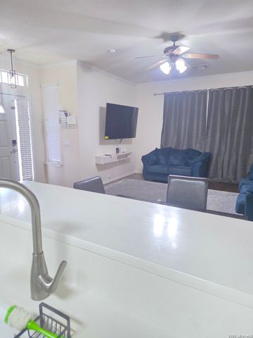 2606 Grayson Way, San Antonio, TX 78232