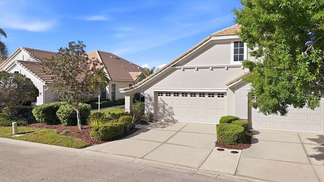 6922 WOODMORE TERRACE, Lakewood Ranch, FL 34202