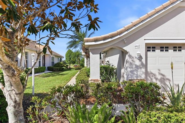 6922 WOODMORE TERRACE, Lakewood Ranch, FL 34202