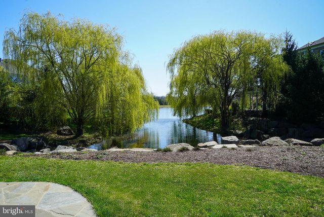 42151 STONE PRESS TER, Ashburn, VA 20148