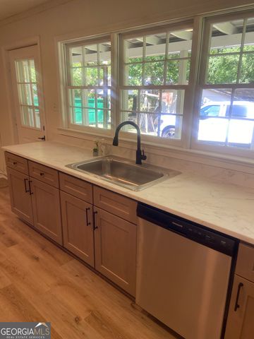 139 Winding Way, Jackson, GA 30233