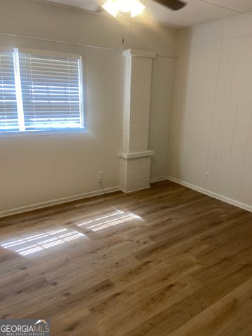 139 Winding Way, Jackson, GA 30233