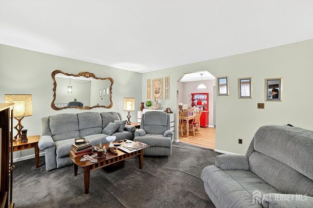 307 Sutton Street, Perth Amboy, NJ 08861