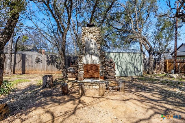 714 Rose Way, Salado, TX 76571