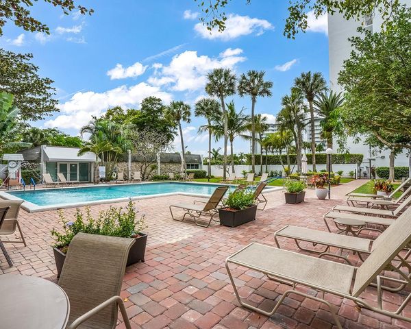 801 S Federal Highway 112, Pompano Beach, FL 33062