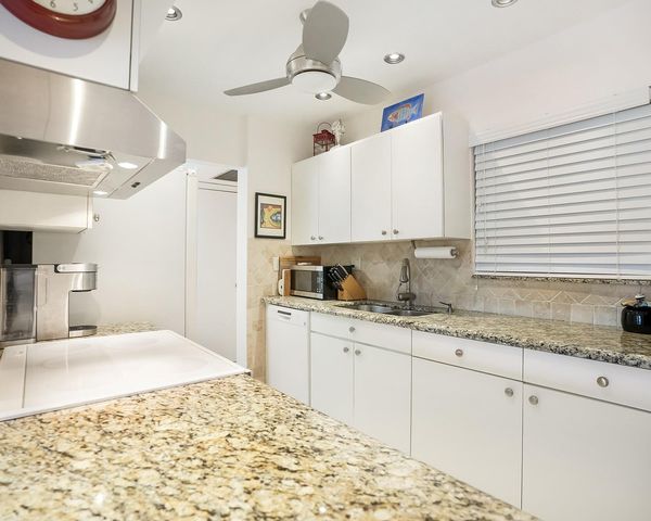 801 S Federal Highway 112, Pompano Beach, FL 33062