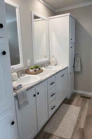 369 Lawless Lane, Jamestown, KY 42629