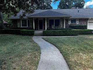 118 Willowbrook Drive, Duncanville, TX 75116