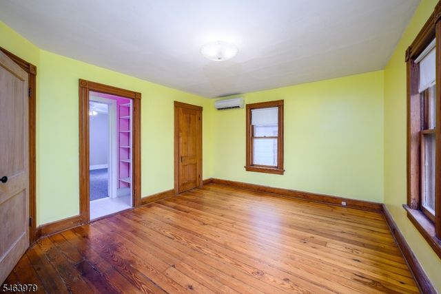 343 West 1st Avenue, Roselle Boro, NJ 07203