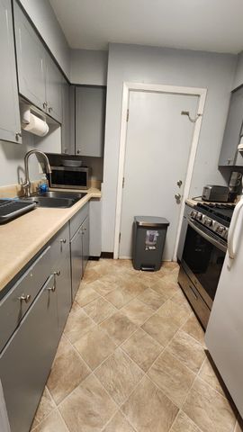 108 N Belvedere Blvd Apt 33, Memphis, TN 38104