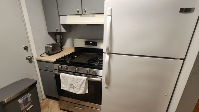 108 N Belvedere Blvd Apt 33, Memphis, TN 38104