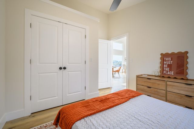 320 Grace LN, Riner, VA 24149