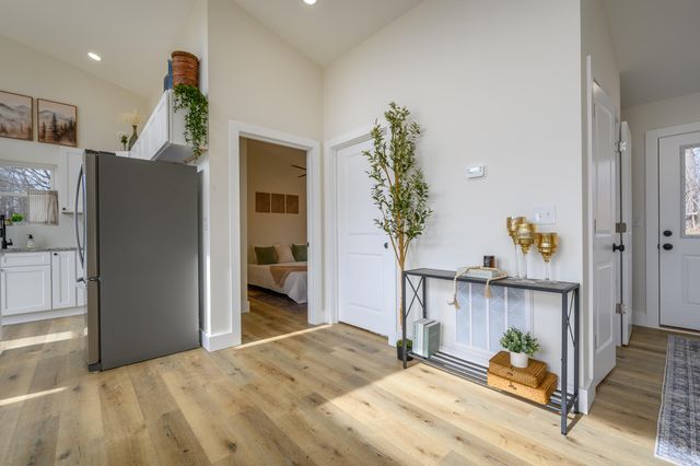 320 Grace LN, Riner, VA 24149