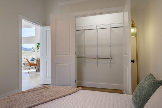 320 Grace LN, Riner, VA 24149