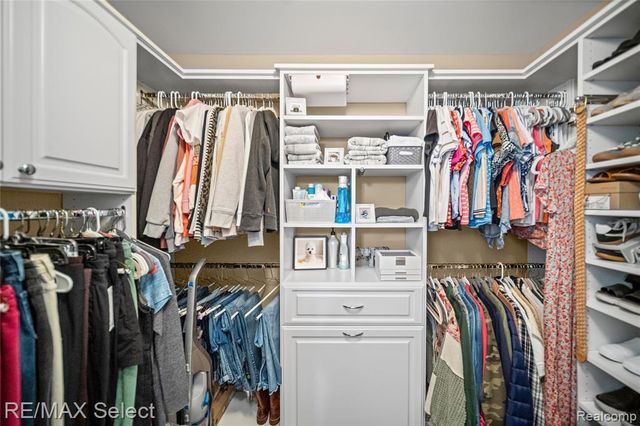 1611 Andover Circle, Commerce Twp, MI 48390