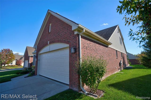 1611 Andover Circle, Commerce Twp, MI 48390