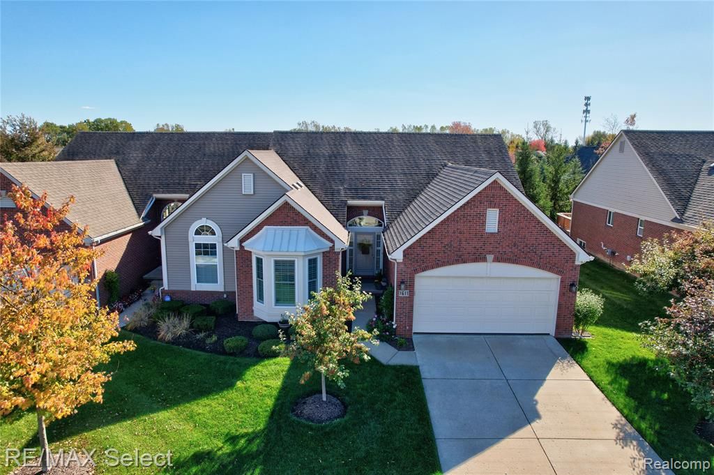 1611 Andover Circle, Commerce Twp, MI 48390