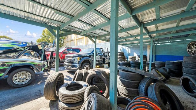 2230 NW 8th Avenue, Miami, FL 33127