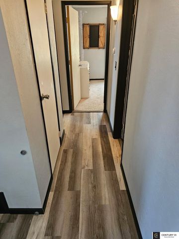 7416 S 72nd Avenue, La Vista, NE 68128