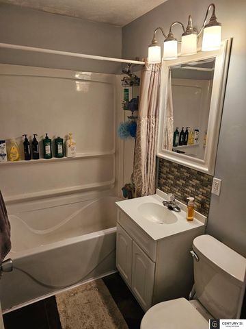 7416 S 72nd Avenue, La Vista, NE 68128