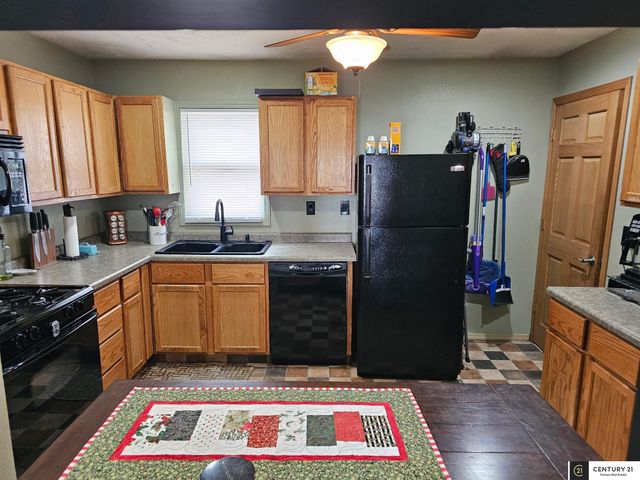 7416 S 72nd Avenue, La Vista, NE 68128