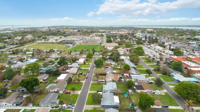 107 1st Street, Merritt Island, FL 32953