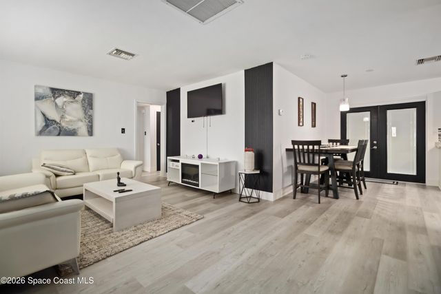 107 1st Street, Merritt Island, FL 32953