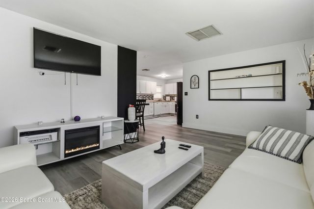 107 1st Street, Merritt Island, FL 32953