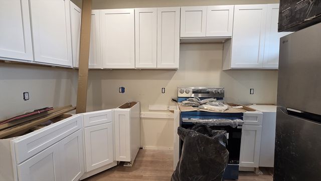 125 Central Ave 3, Chelsea, MA 02150