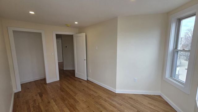 125 Central Ave 3, Chelsea, MA 02150